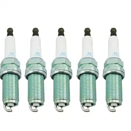 Aipsi Car Accessories Wholesale Engine System Spark Plug for Nissan Teana 224015m015